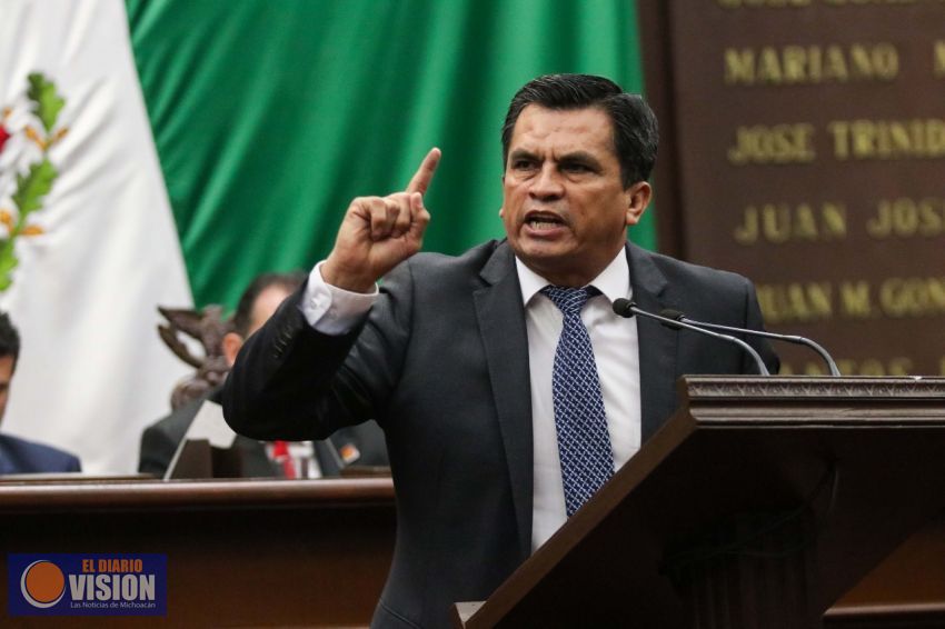 Diputados “voraces” violentan Ley Orgánica del Congreso: GPPAN