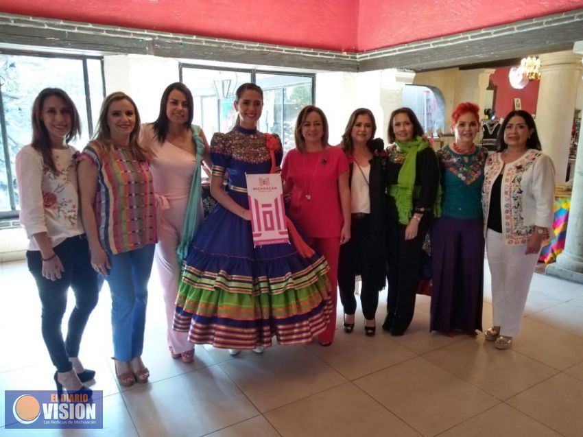 Más de 300 Damas Charras del Pedregal viven fiesta michoacana