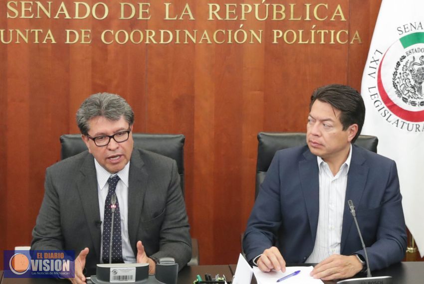 AMLO contra los diputados reeleccionistas