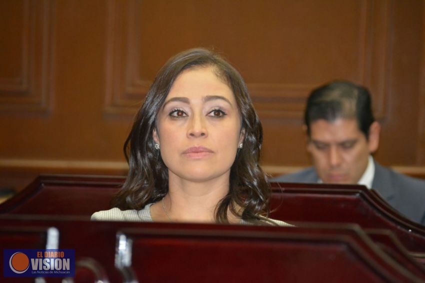 Ilegal despido de trabajadores del Congreso que laboraban con Erik Juárez: Miriam Tinoco