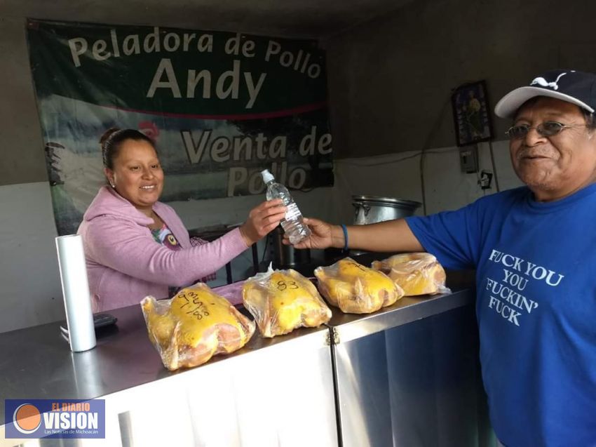 Realizan, entrega de gel antibacterial en el municipio de Erongaricuaro 
