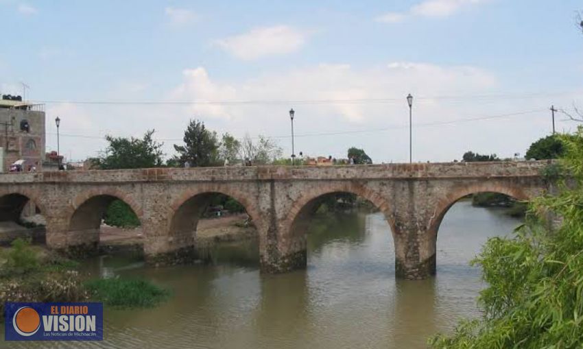 Por Covid-19, cierran la circulación al Puente Cavadas, en La Piedad 