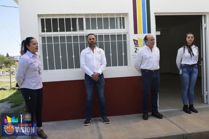 Alcalde de Zacapu entrega aula de usos múltiples 