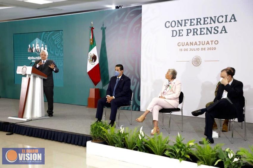 AMLO anuncia estrategia conjunta para dar seguridad a Guanajuato