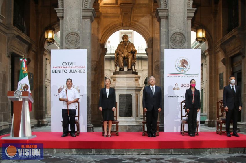 Conmemoraron a Benito Juárez, lo comparan con la 4T
