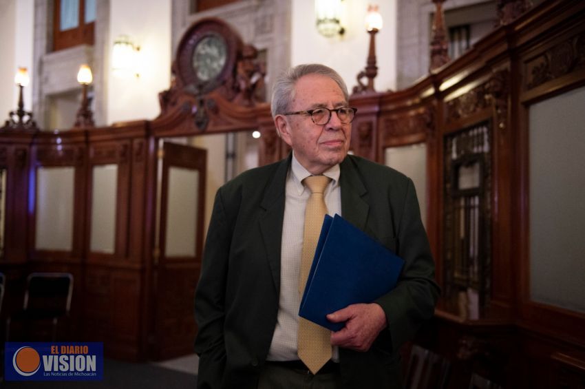 Cuando la vacuna contra COVID-19 llegue a México, ¿a quién se la van a poner primero?