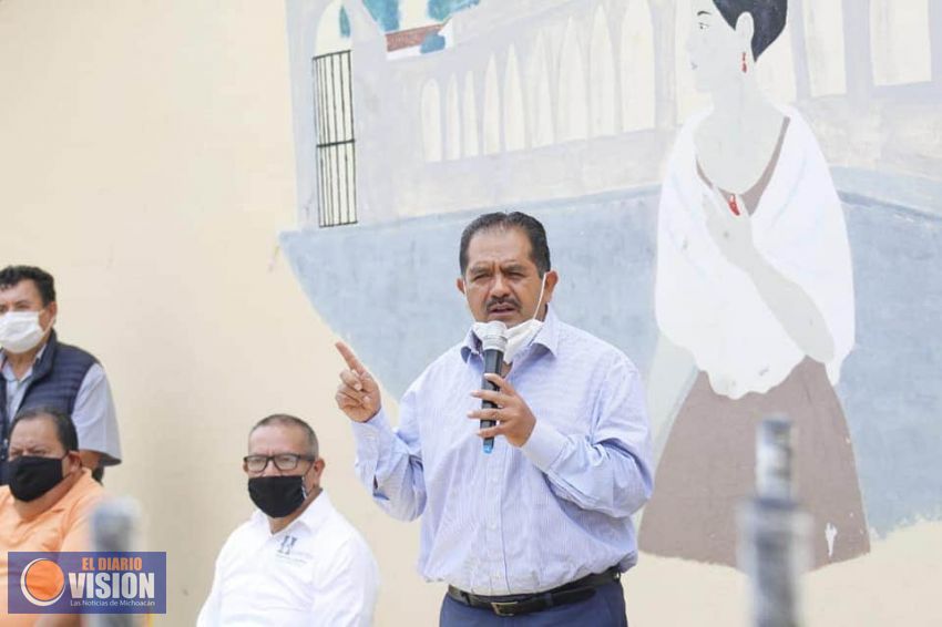 Demanda Lupillo Aguilera a la CFE que frene cobros excesivos en tarifas de energía a la población