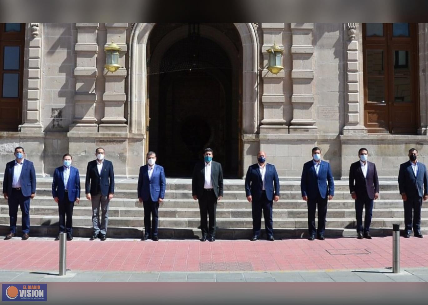 Gobernadores oficializan salida de la Conago