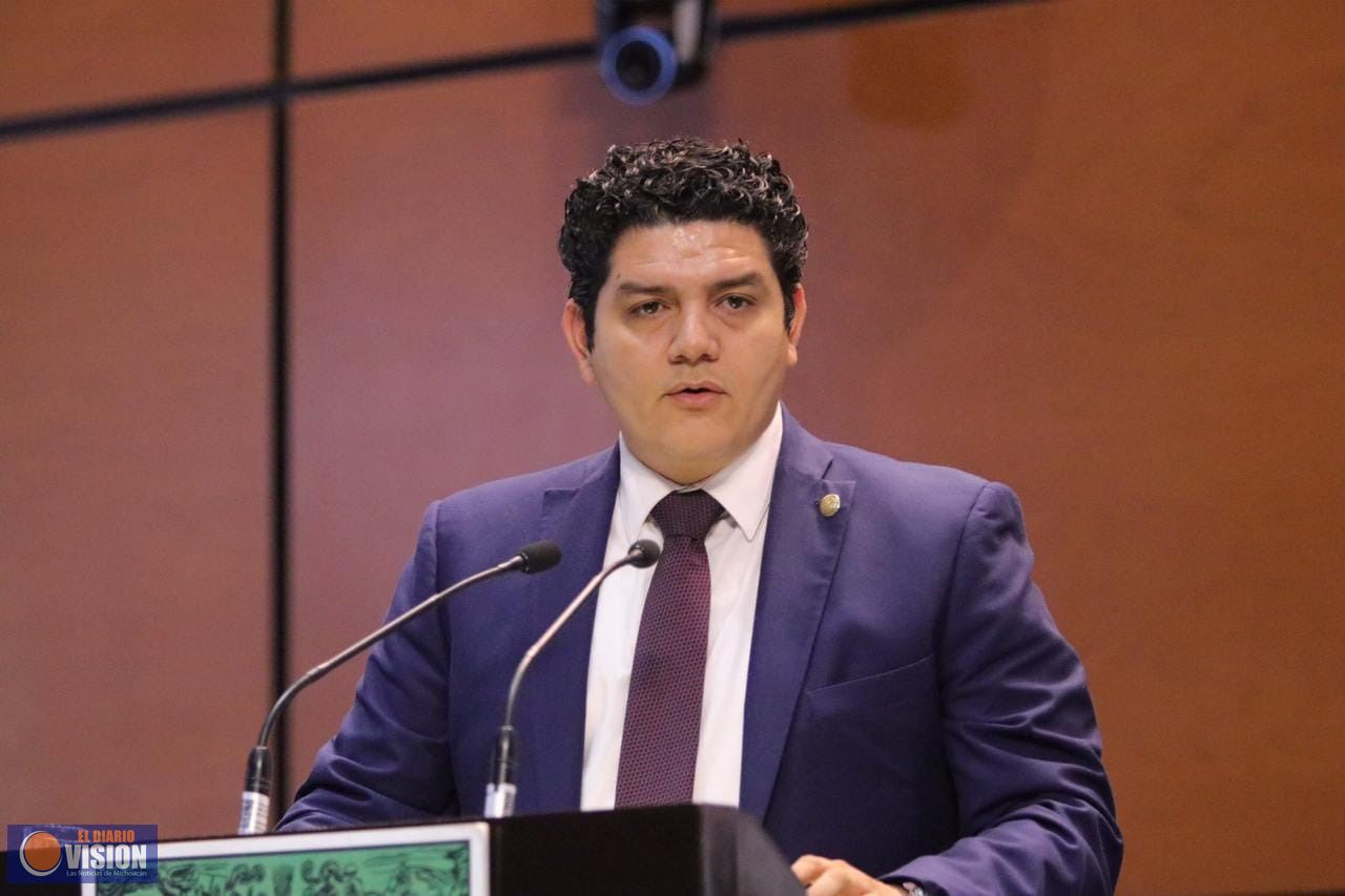 En Michoacán deben otorgarse becas y mayores apoyos a personas vulnerables: Toño Madriz 