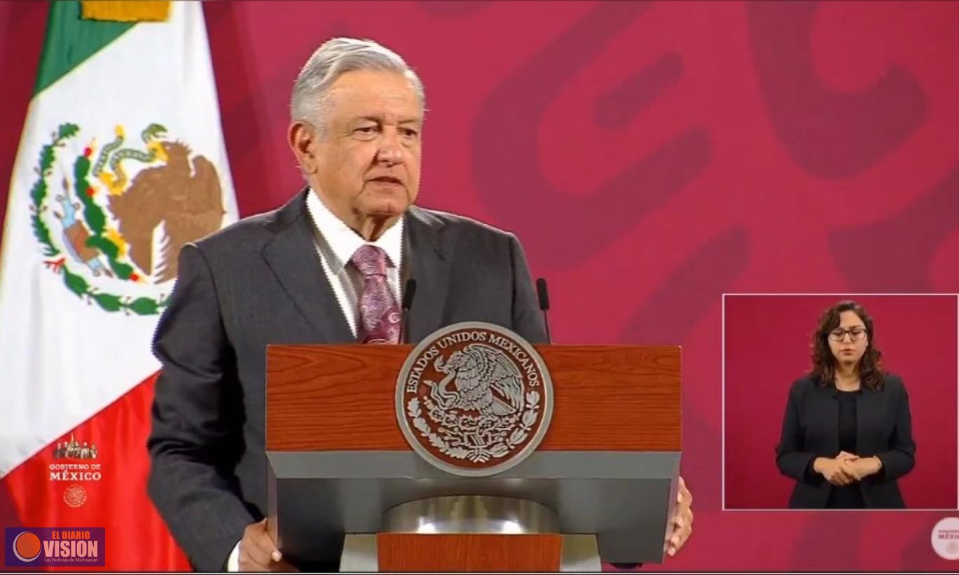 AMLO pide al INE buscar voluntarios para consulta ciudadana de expresidentes