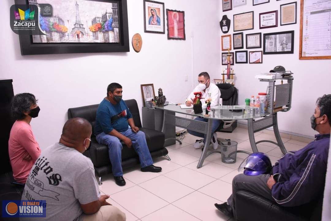 Luis Felipe León Balbanera, busca reactivar la economía en el transporte público 