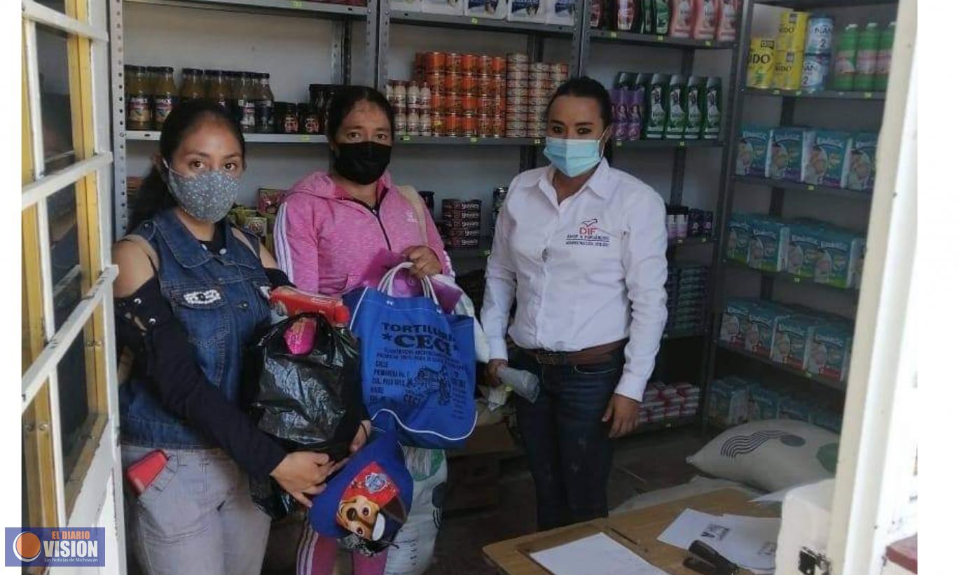 Ayuntamiento de Puruándiro, inauguró la Tienda Violeta, en apoyo a madres solteras del municipio
