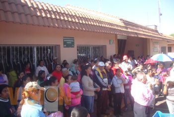 Pacta Antorcha Campesina con la CFE evitar altos cobros a los usuarios