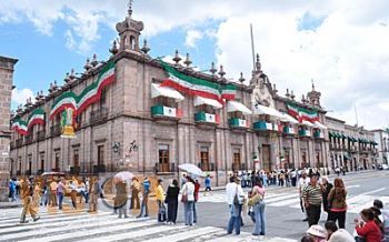 LIBERAN INVIDENTES EL PALACIO DEL PODER LEGISLATIVO 
