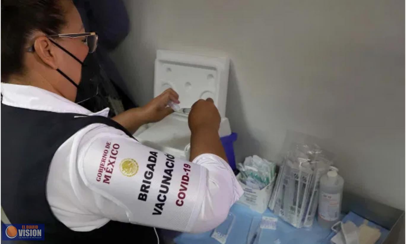 Tres millones de adultos mayores de zonas rurales serán vacunados en una semana: López-Gatell