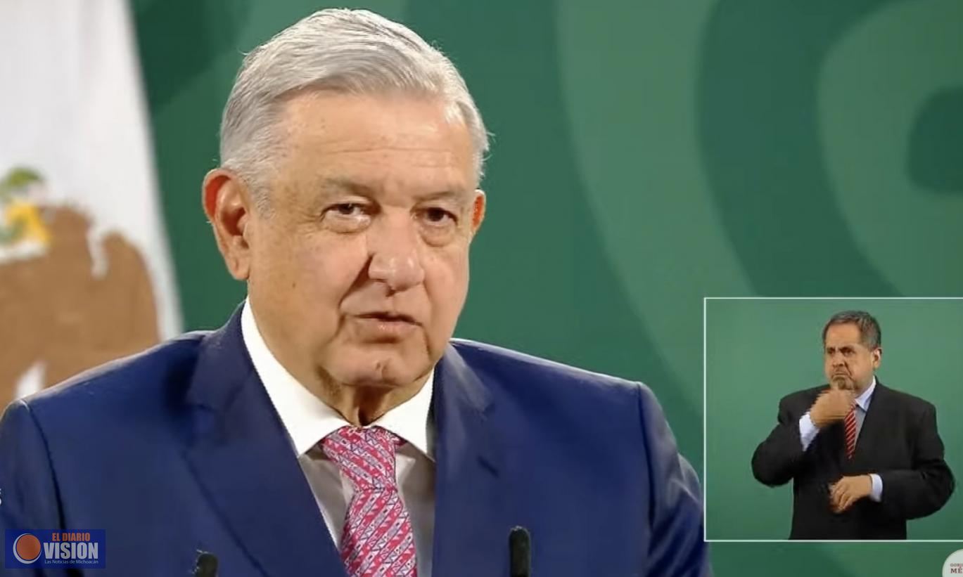 Pese a contagio de COVID-19, López Obrador no usará cubrebocas. “Ya no contagio”, dice