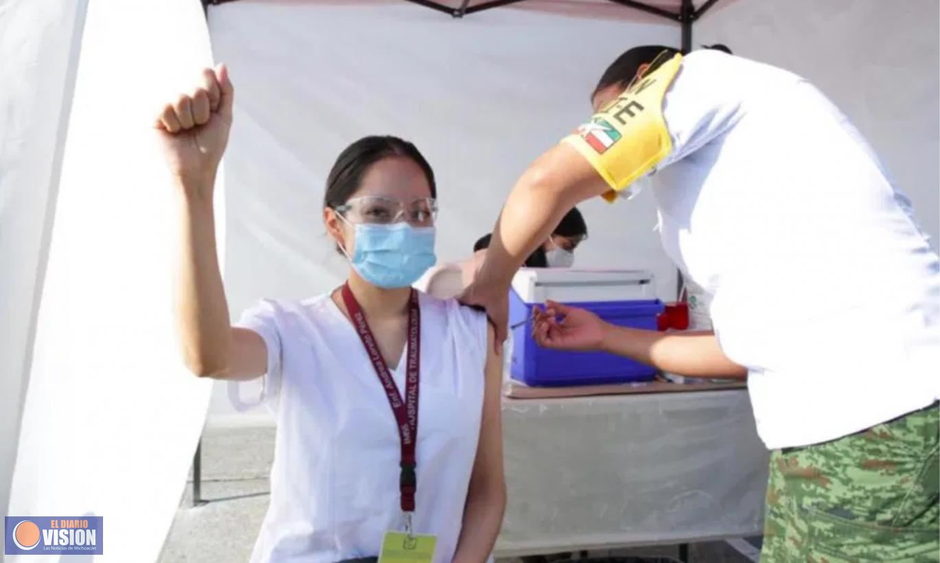 AMLO sugerirá que vacuna mexicana contra COVID-19 se llame ‘Patria’