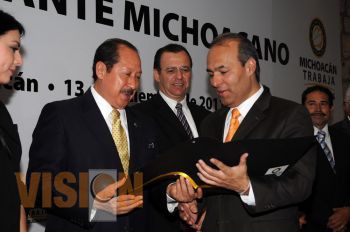 Conmemoran Día del Migrante Michoacano