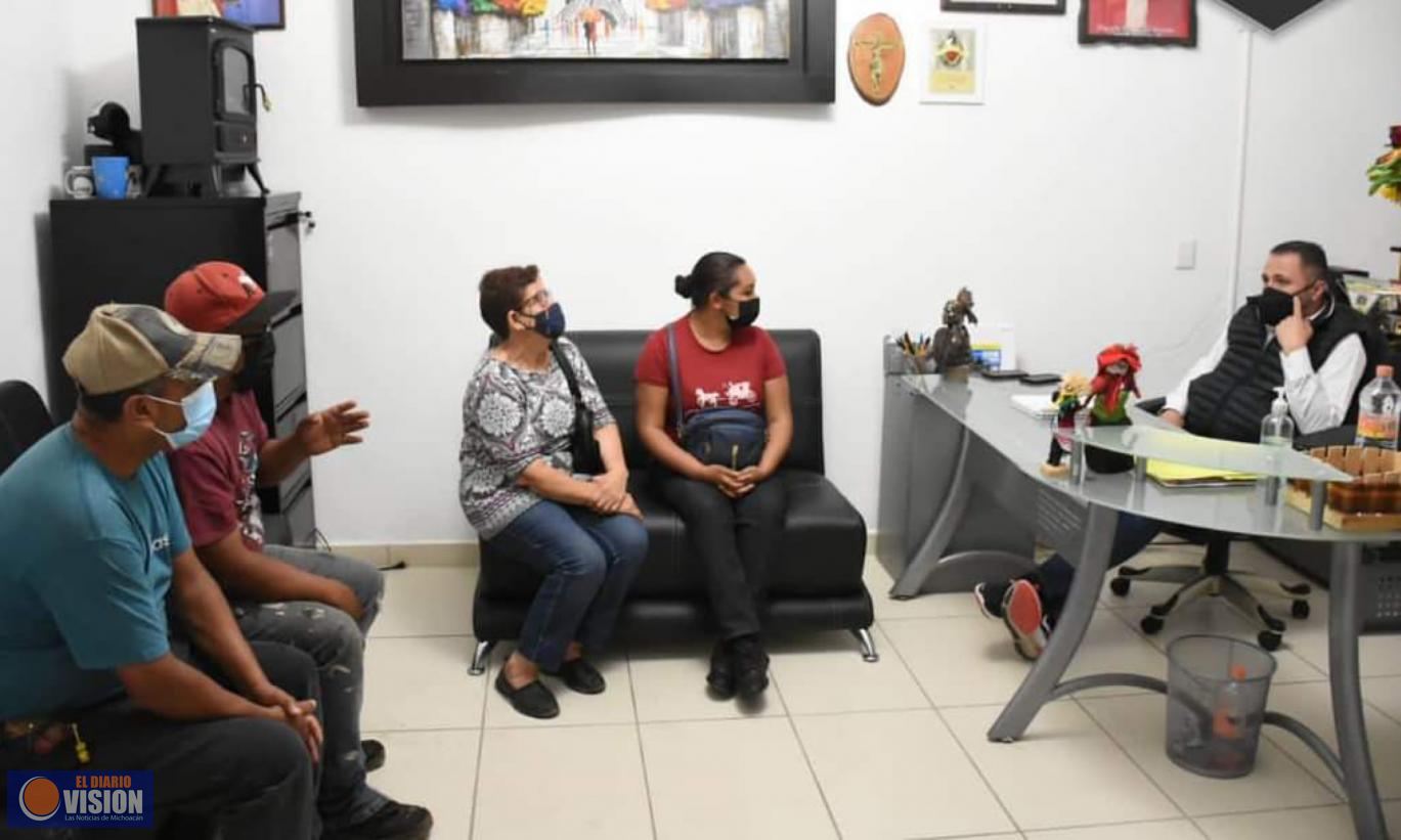 Atiende Luis Felipe León Balbanera comitiva del Centro y colonias 