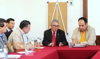 De nuevo exige más presupuesto el Rector a Legisladores   