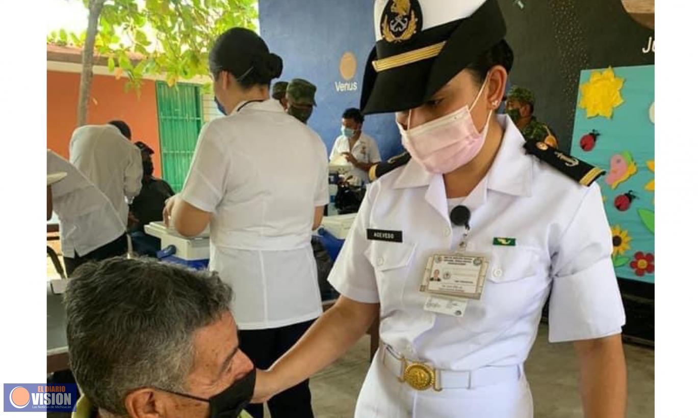 Militares y marinos se suman al Plan Nacional de Vacunación para aumentar número de inmunizados