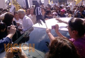 No soy Hugo Chávez: López Obrador 