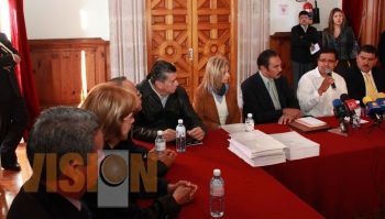 Diputados se reúnen para dar seguimiento al caso de Cherán