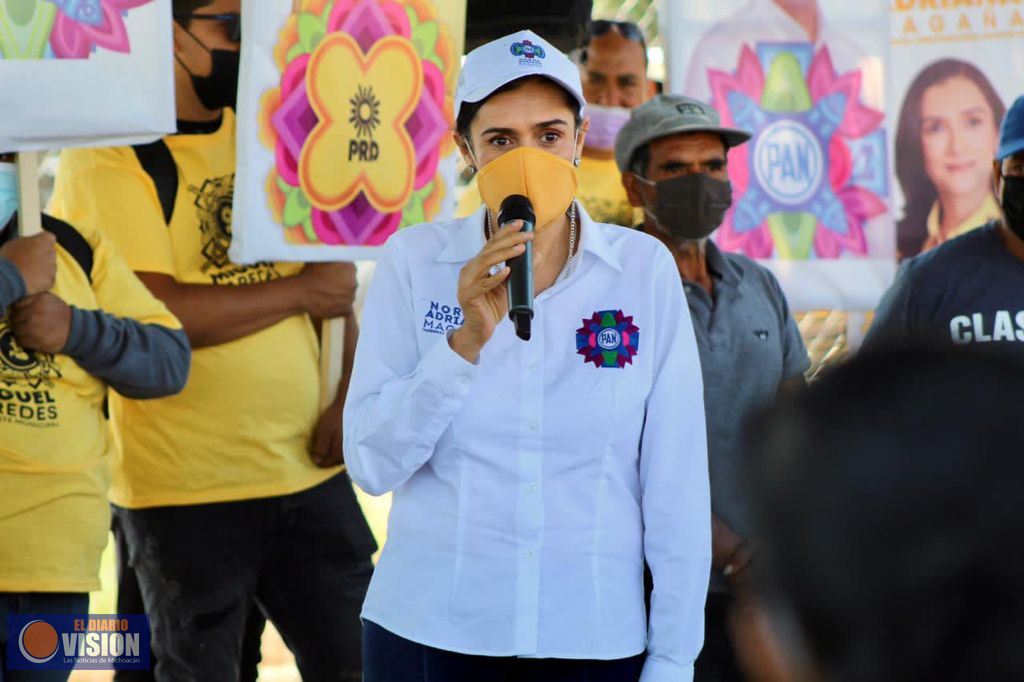 Llama Norma Adriana Magaña a la construcción y trabajo colectivo