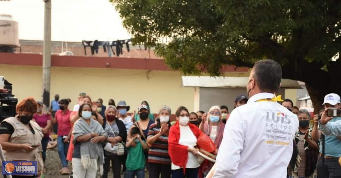 La Comunidad de Naranja de Tapia, respalda trabajo de Luis Felipe León Balbanera 