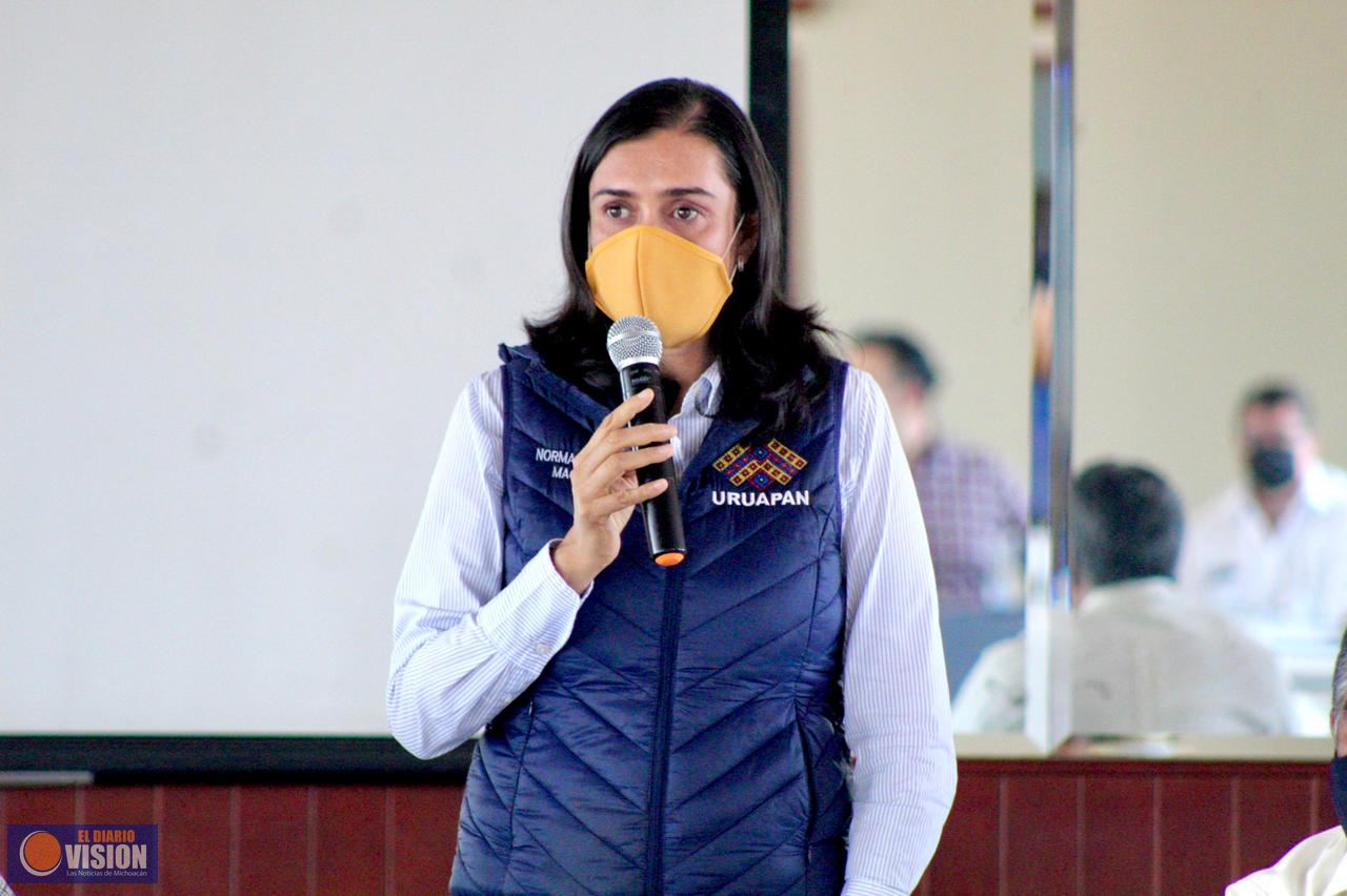 Mi compromiso es por la educación y la cultura: Norma Adriana Magaña 