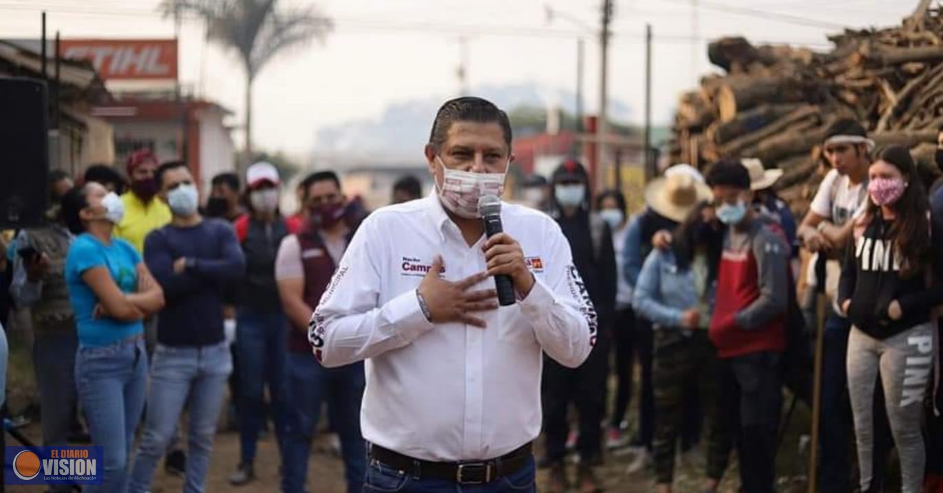 Nacho Campos Equihua se sumó a las actividades de reforestación de la A.C. Jorheperan.