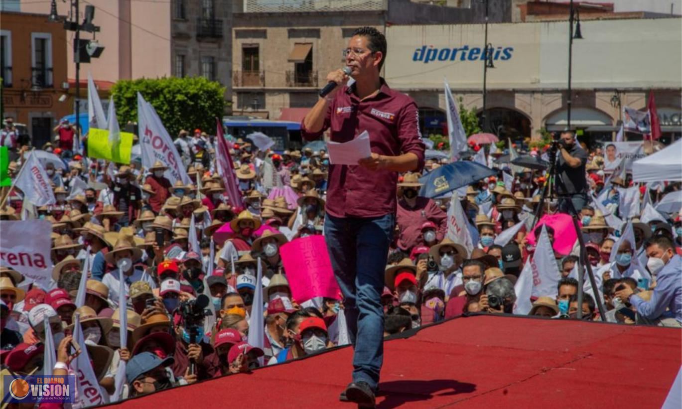 Iván Pérez Negrón llama al voto masivo a Morena: