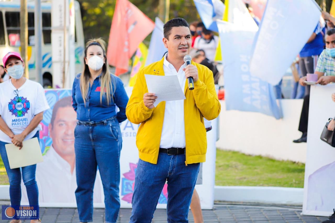Compromete Miguel Paredes acciones en las colonias Francisco J. Mújica e Infonavit Balcones