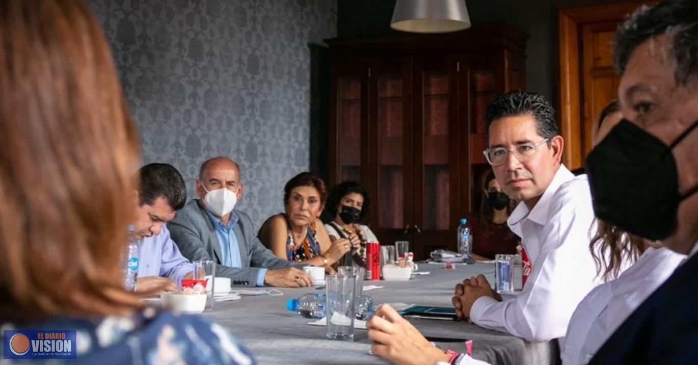  Morelia, capital educativa y cultural de México: Iván Pérez Negrón
