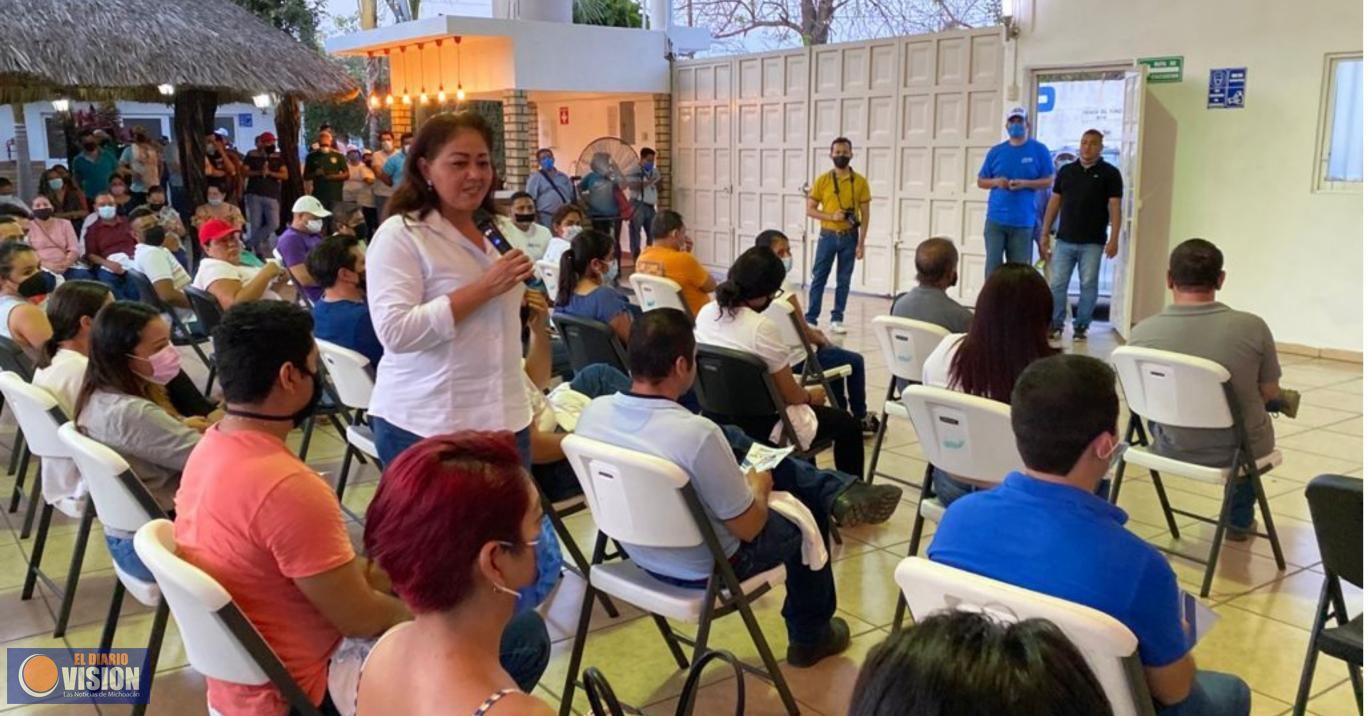 SUTERM va con Silvia Estrada, candidata a la alcaldía de Lázaro Cárdenas