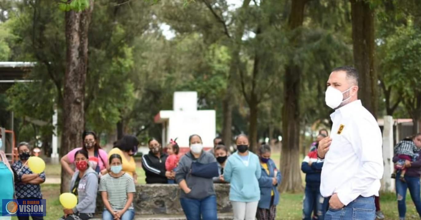 Habitantes de la comunidad de Jauja, se suman al proyecto de Luis Felipe León Balbanera