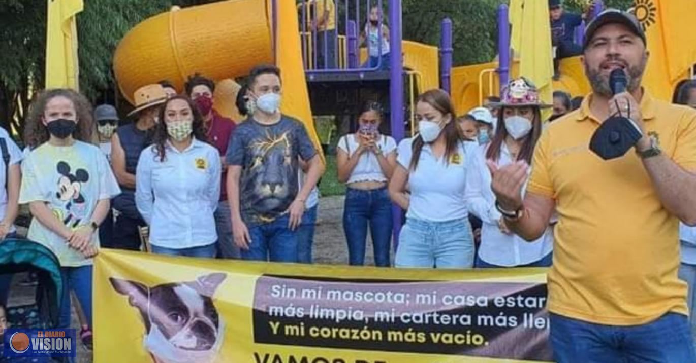 Luis Felipe León Balbanera, participa en 