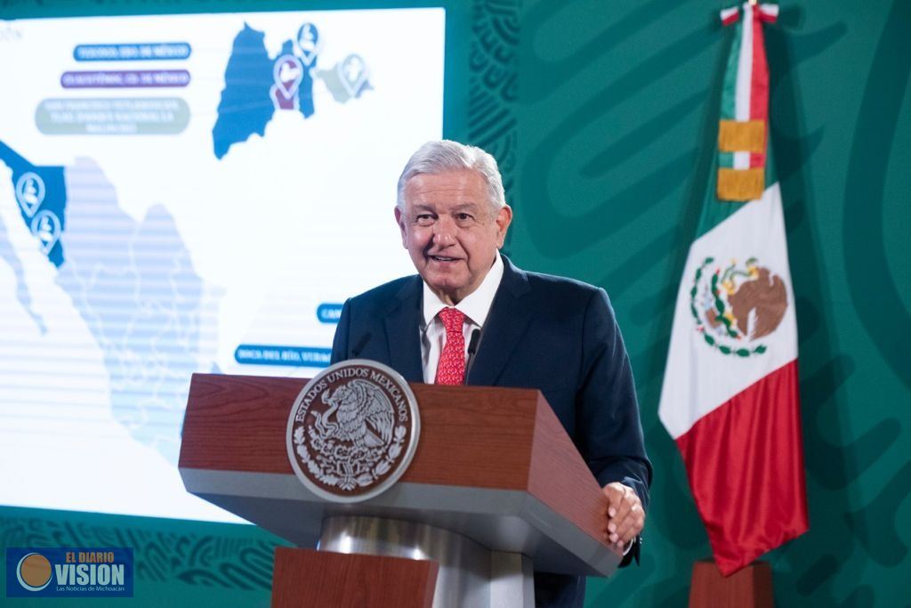 AMLO anuncia 4 carreras técnicas para el desarrollo del deporte