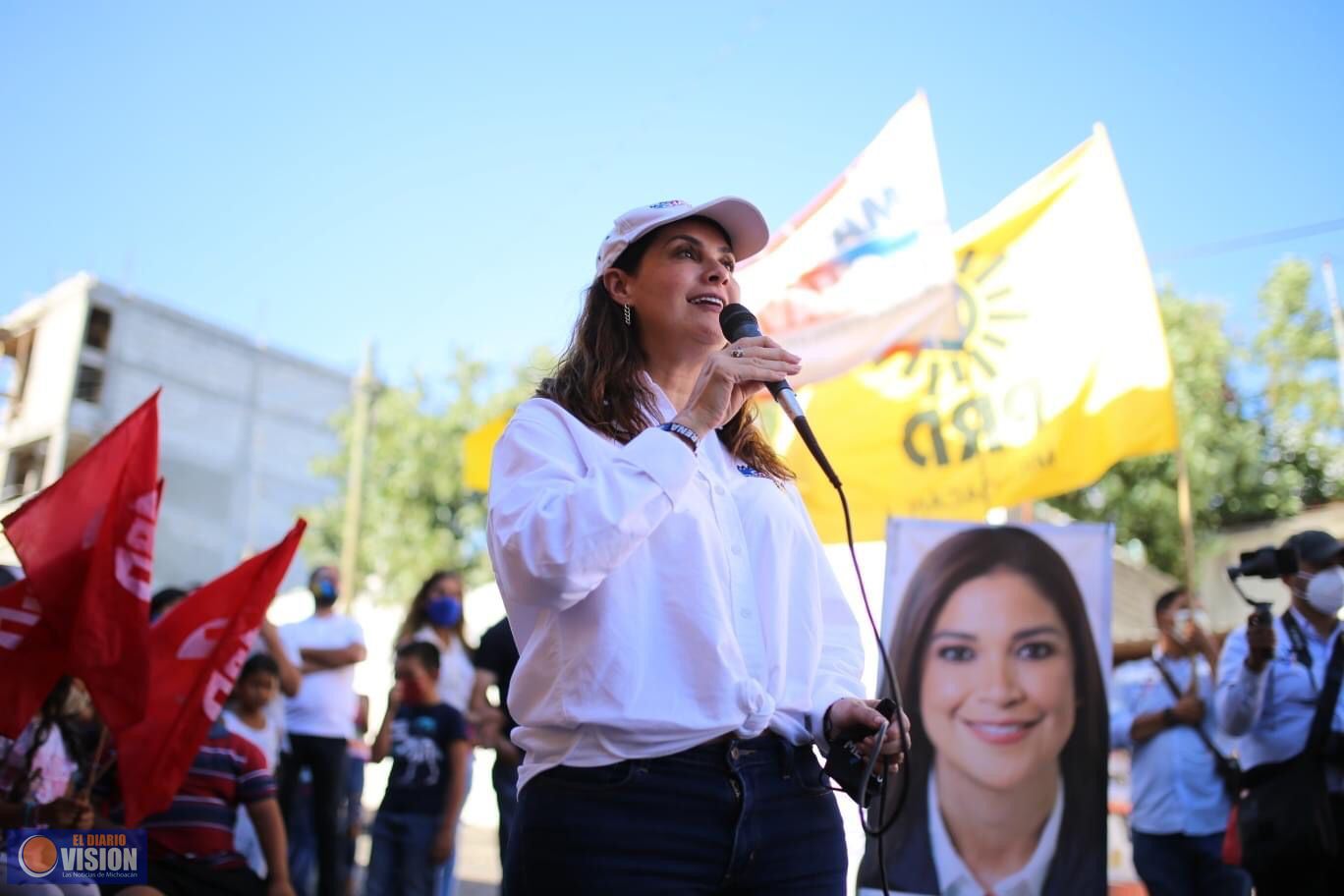 Desde la Cámara de Diputados vamos a reactivar la economía de Michoacán: Macarena