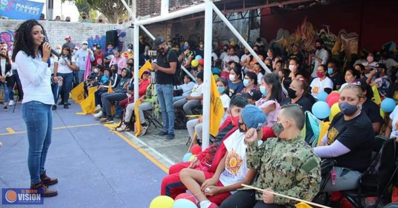 Uruapan es tierra de gente trabajadora : Edna Díaz