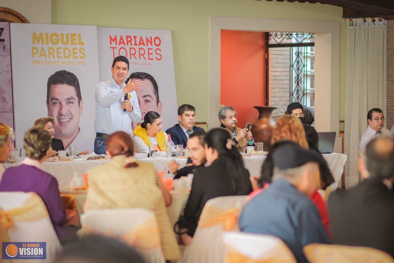 Miguel Paredes concretará la Casa del Abogado en Uruapan 