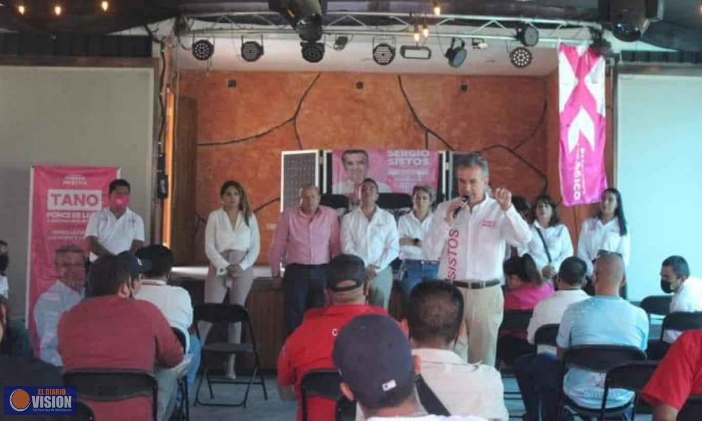 Transportistas se suman al proyecto de Sergio Sistos Rangel