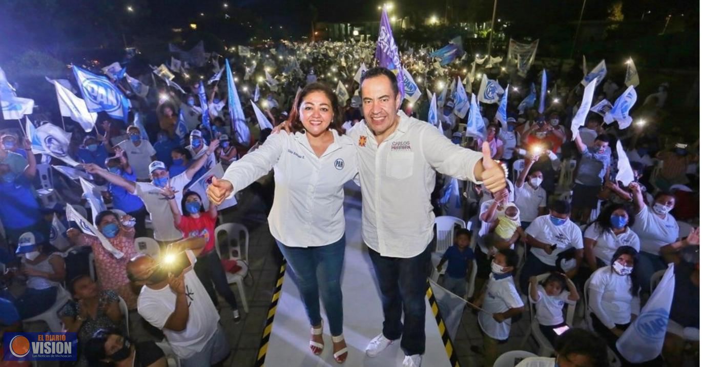 ¡Carlos Herrera va con Silvia Estrada en Lázaro Cárdenas!