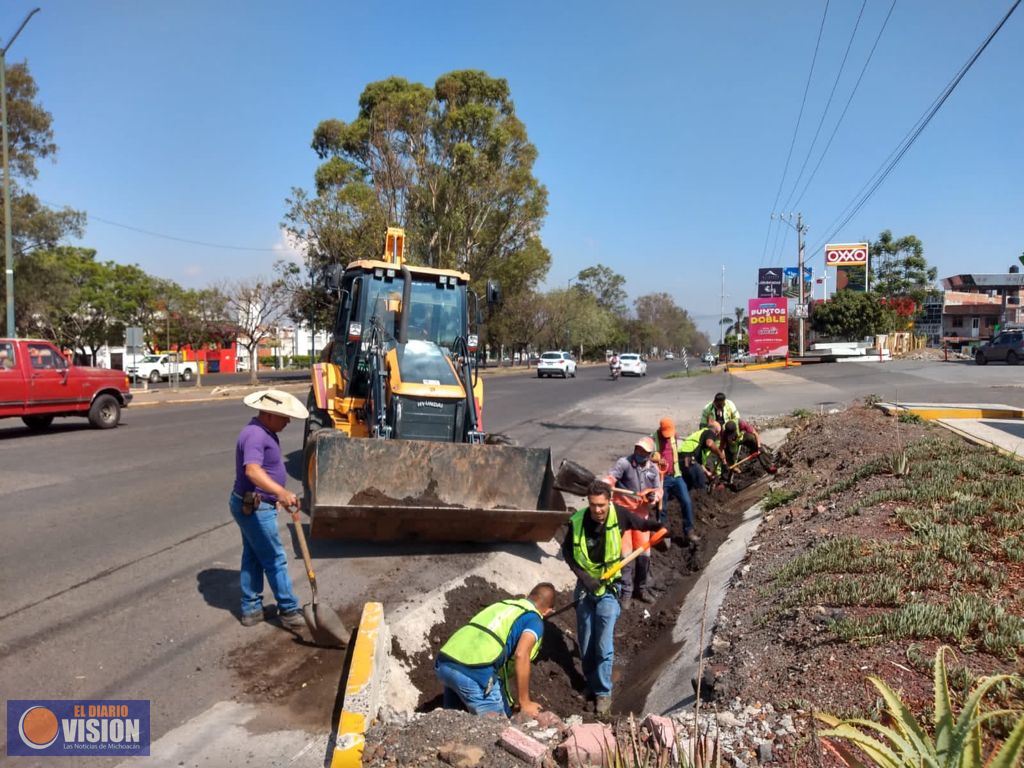 Gobierno de Morelia interviene con limpieza calles y avenidas