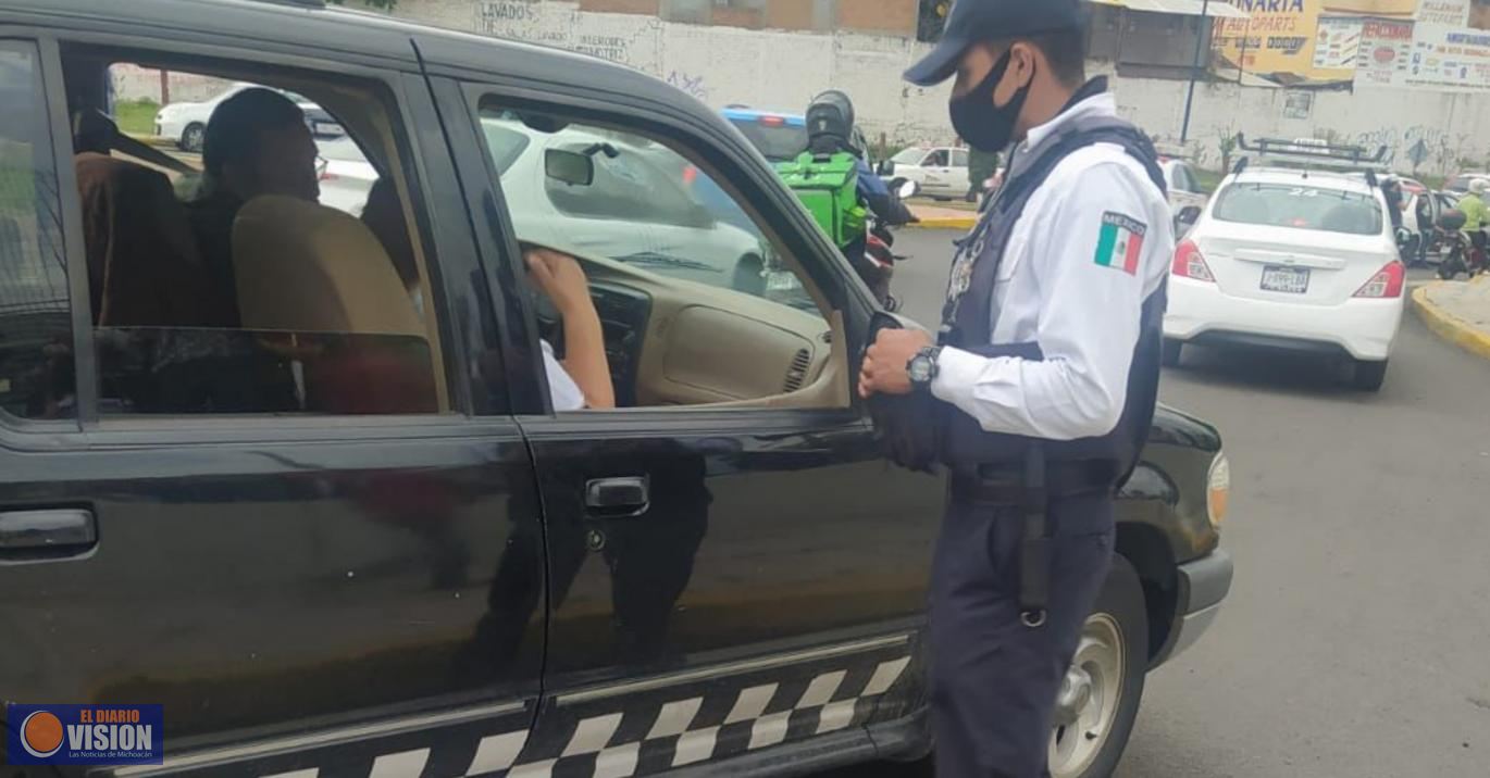 Policía de Morelia mantiene prevención y vigilancia en módulos de vacunación