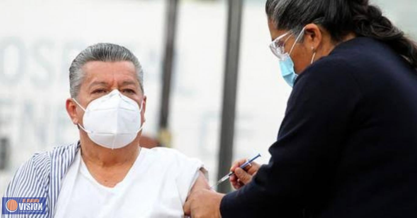 Más de 50 mil personas de 40 a 49 años han recibido vacuna anti COVID-19