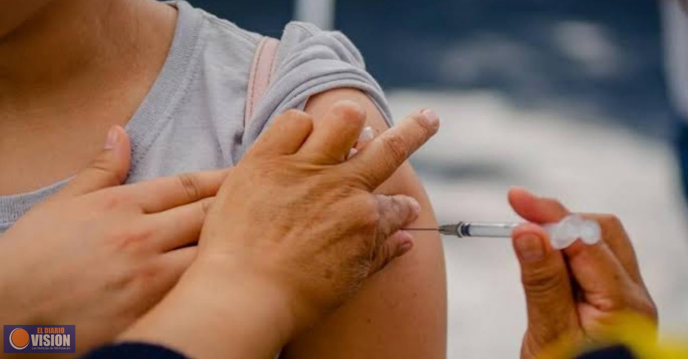 Avanza vacunación anti COVID-19 para personas de 40 a 49 años