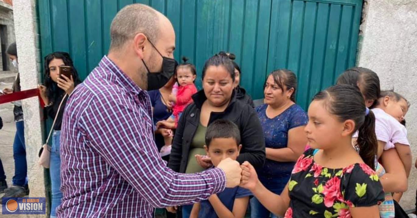 Eric Gaona García, inauguró una calle en la Tenencia de Cuto del Porvenir