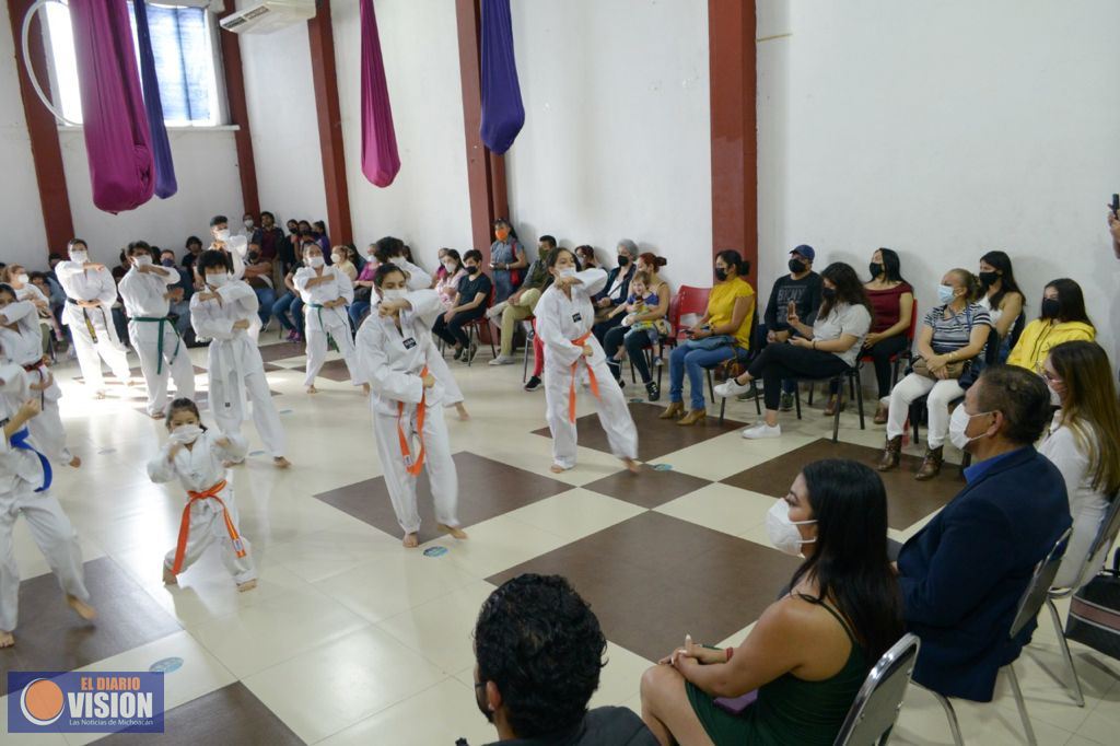 IJUM celebra Feria de Talleres