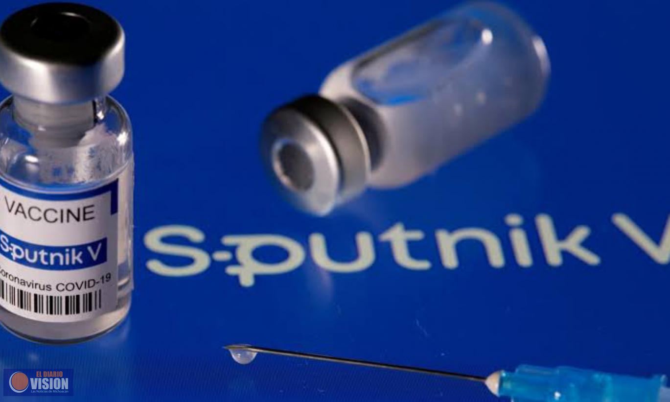 Inicia la prueba piloto de envasado de vacuna SputnikV en México